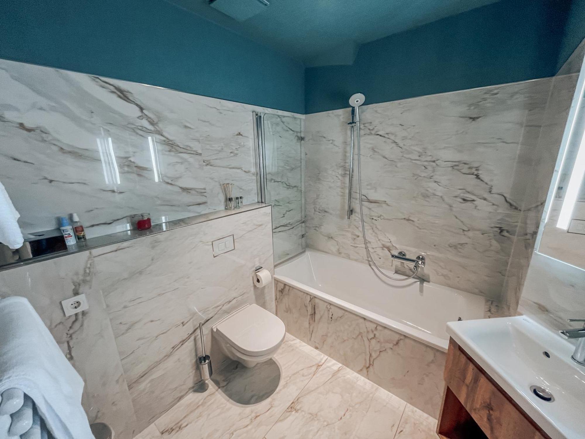 Apartmenthaus Am Dom Mit Parkplatz Zwickau Kültér fotó