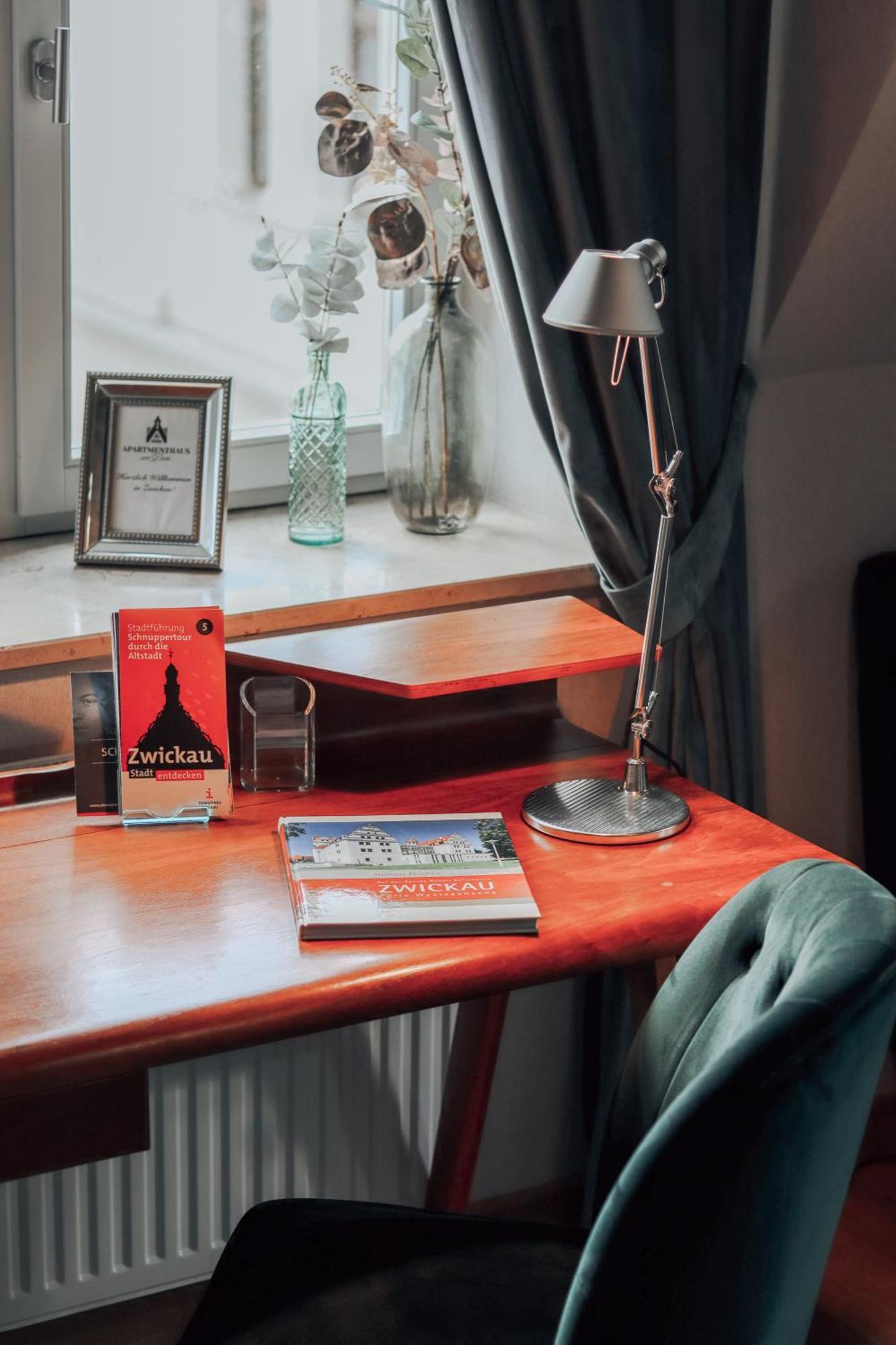 Apartmenthaus Am Dom Mit Parkplatz Zwickau Kültér fotó